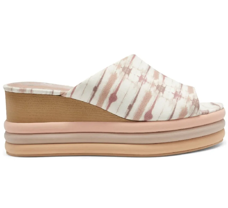 Pendrea Wedge Sandal In Mauve