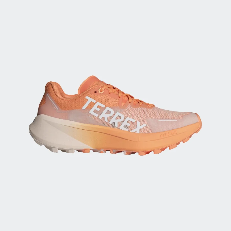 adidas Terrex Agravic Flow 3 | Amber Tint / Crystal White / Putty Mauve | Womens